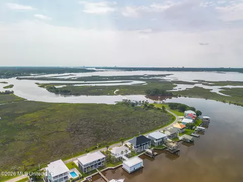 View/Area - 10157 S River Dr, Biloxi, MS 39532 photo 4 of 7
