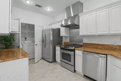 Other - 10157 S River Dr, Biloxi, MS 39532 photo 3 of 9