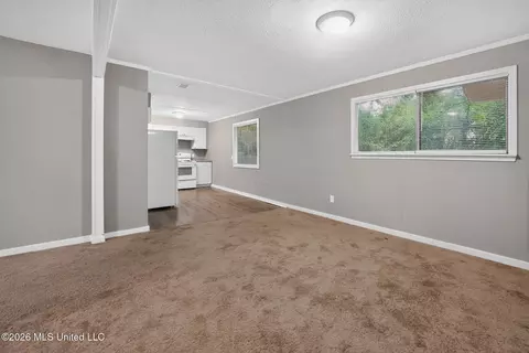 Living - 1089 Branch St, Jackson, MS 39212 photo 1 of 5