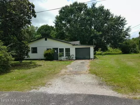 15227 Charles Williams Rd, Moss Point, MS 39562