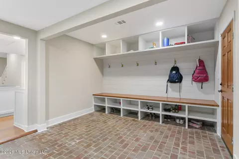 Entry Way - 4408 Deer Creek Dr, Jackson, MS 39211 photo 1 of 1