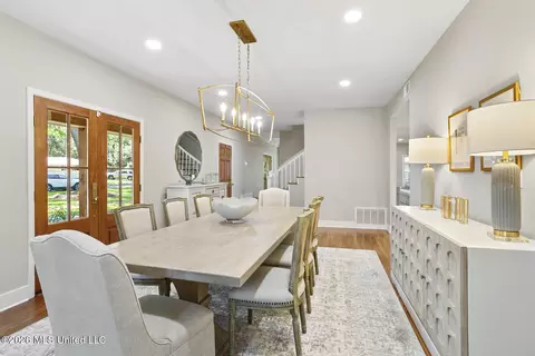 Dining - 4408 Deer Creek Dr, Jackson, MS 39211 photo 3 of 3