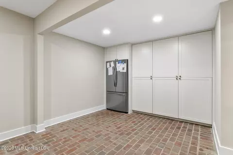 Other - 4408 Deer Creek Dr, Jackson, MS 39211 photo 7 of 10