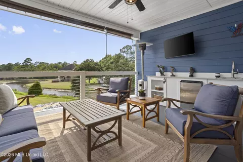 Exterior - 15520 Needle St, Biloxi, MS 39532 photo 4 of 18