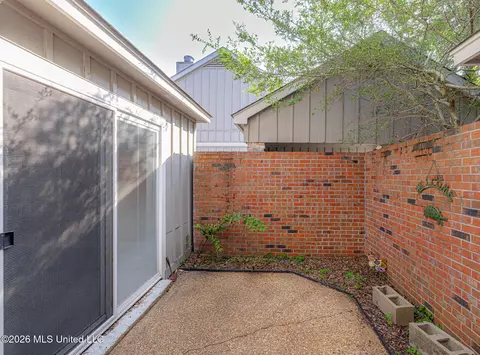 Exterior - 107 River Place 1, Jackson, MS 39211 photo 2 of 2
