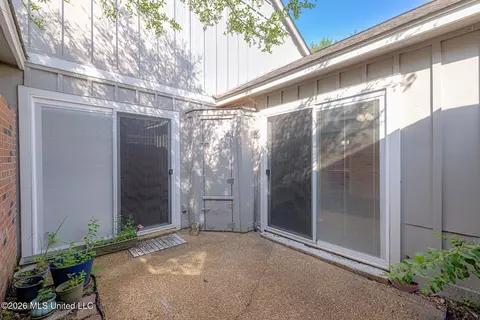 Exterior - 107 River Place 1, Jackson, MS 39211 photo 1 of 2