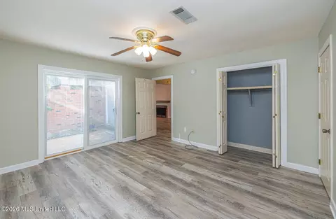 Bedroom - 107 River Place 1, Jackson, MS 39211 photo 1 of 2