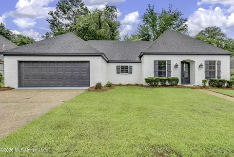172 Hartfield Dr, Madison, MS 39110