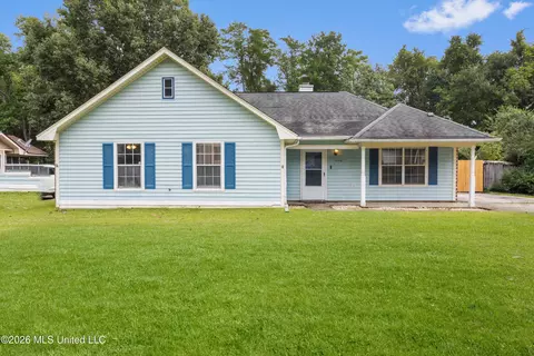15198 N Parkwood Dr, Gulfport, MS 39503