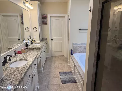 112 Claiborne St, Madison, MS 39110 photo 16