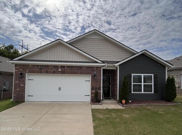 8799 Mary Frances Dr, Southaven, MS 38671