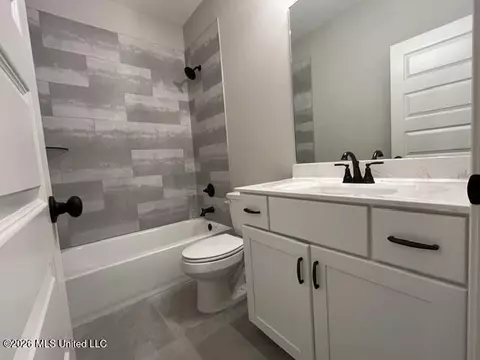Bath - 1970 Smart Rd, Como, MS 38619 photo 1 of 3