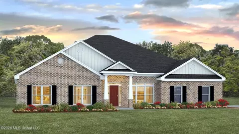6640 Palm Pointe Dr, Ocean Springs, MS 39564