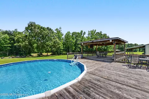 Exterior - 25034 Yellow Bluff Rd, Lucedale, MS 39452 photo 4 of 4