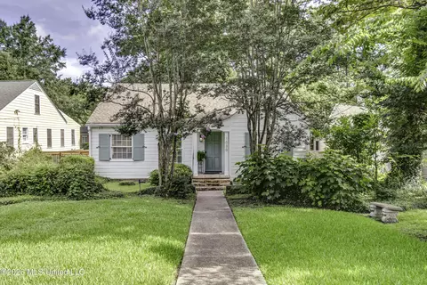 Exterior - 1030 Manship St, Jackson, MS 39202 photo 3 of 18