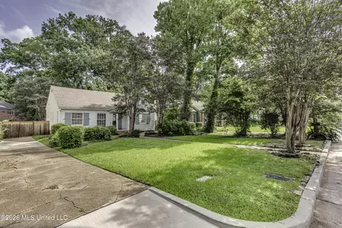 Exterior - 1030 Manship St, Jackson, MS 39202 photo 17 of 18