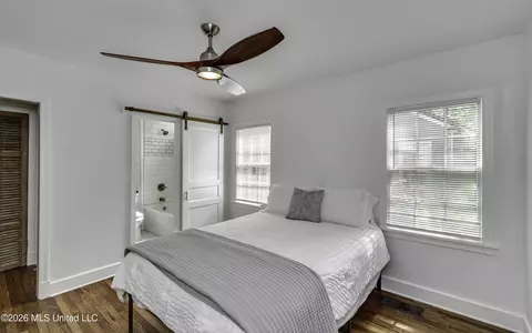 Bedroom - 1030 Manship St, Jackson, MS 39202 photo 6 of 8