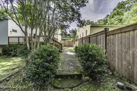 Exterior - 1030 Manship St, Jackson, MS 39202 photo 7 of 18
