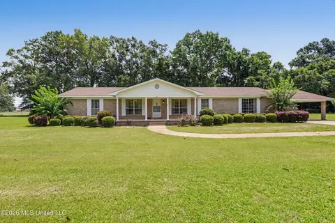 203 Church St, Lucedale, MS 39452
