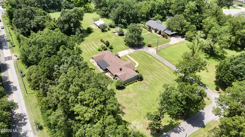 View/Area - 203 Church St, Lucedale, MS 39452 photo 6 of 11