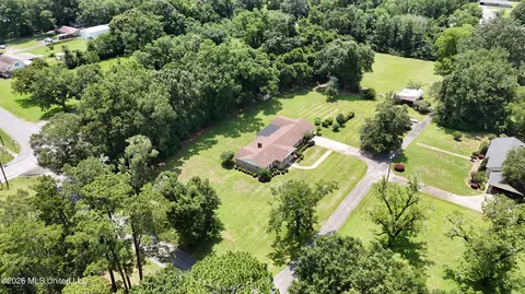View/Area - 203 Church St, Lucedale, MS 39452 photo 8 of 11