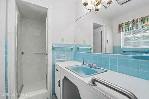 Bath - 203 Church St, Lucedale, MS 39452 photo 1 of 4