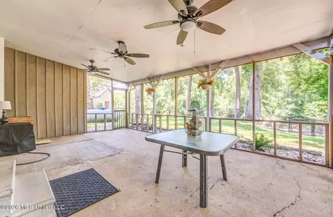 1114 Riverview Rd, Sardis, MS 38666 photo 32