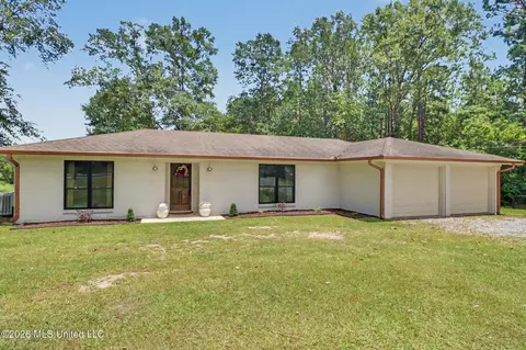 17074 Doc Lizana Rd, Gulfport, MS 39503