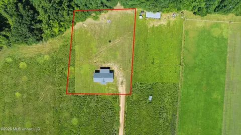 Floorplan - 3236 Barton-agricola Rd, Lucedale, MS 39452 photo 1 of 1