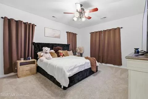 Bedroom - 2333 Hyacinth Ln, Hernando, MS 38632 photo 1 of 4