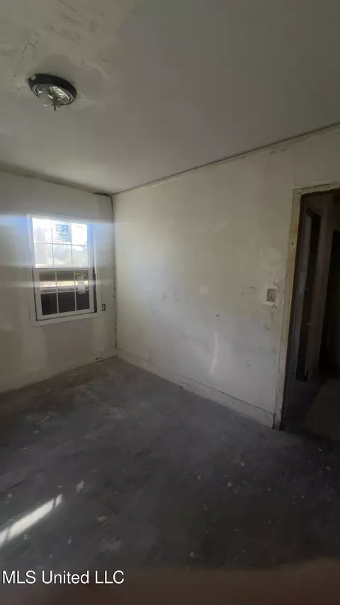 Bedroom - 224 Houston Ave, Jackson, MS 39209 photo 1 of 1
