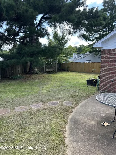 Exterior - 175 Riverbend Dr, Byram, MS 39272 photo 2 of 4