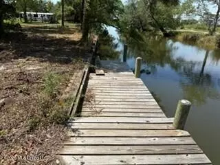10028 E Bayou Rd, Bay Saint Louis, MS 39520