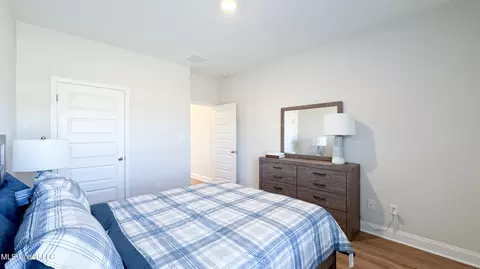 Bedroom - 7722 Willow Way, Hernando, MS 38632 photo 7 of 10
