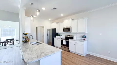 Kitchen - 7722 Willow Way, Hernando, MS 38632 photo 3 of 5