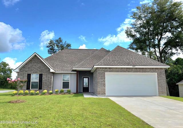 14295 Swan Ridge Cir, Gulfport, MS 39503