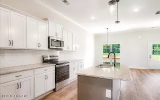Kitchen - 2263 Scott Mdws Ln, Hernando, MS 38632 photo 1 of 3