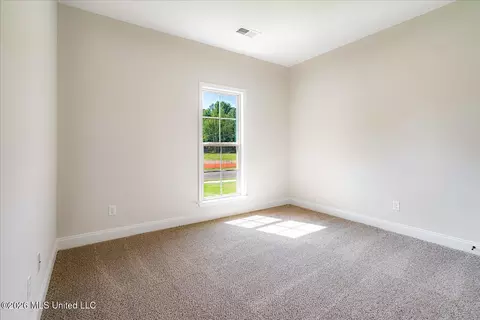 Bedroom - 2263 Scott Mdws Ln, Hernando, MS 38632 photo 1 of 4