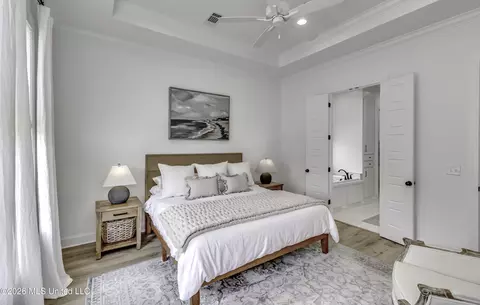 Bedroom - 1007 Paddle Ln, Brandon, MS 39047 photo 1 of 12