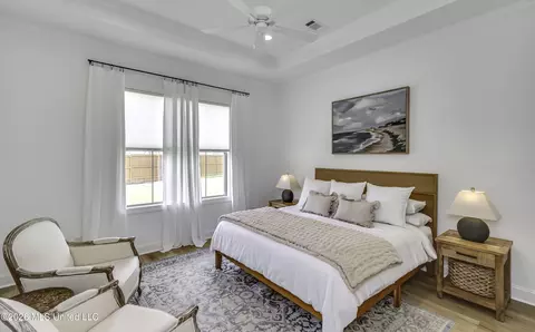 Bedroom - 1007 Paddle Ln, Brandon, MS 39047 photo 6 of 12