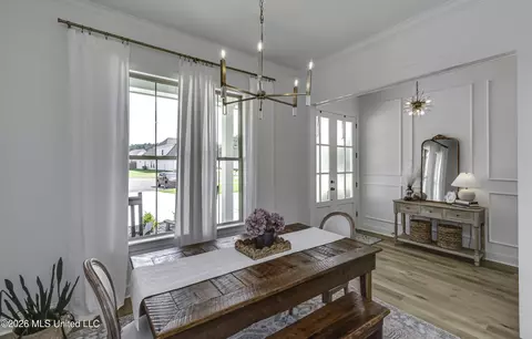 Dining - 1007 Paddle Ln, Brandon, MS 39047 photo 3 of 4