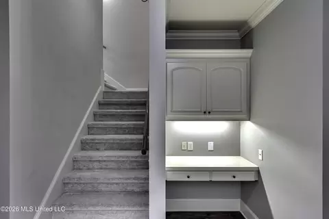 Entry Way - 146 Hemlock Ln, Madison, MS 39110 photo 5 of 5