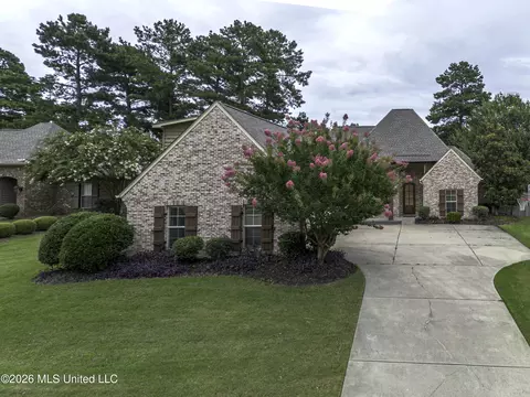 146 Hemlock Ln, Madison, MS 39110