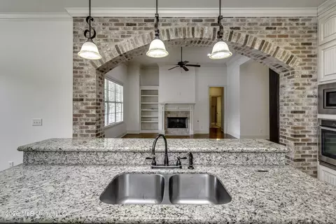 Kitchen - 146 Hemlock Ln, Madison, MS 39110 photo 6 of 6