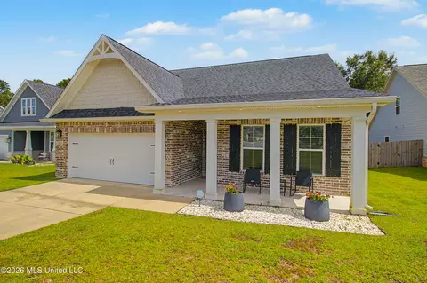 10604 Wren Grv, Gulfport, MS 39503