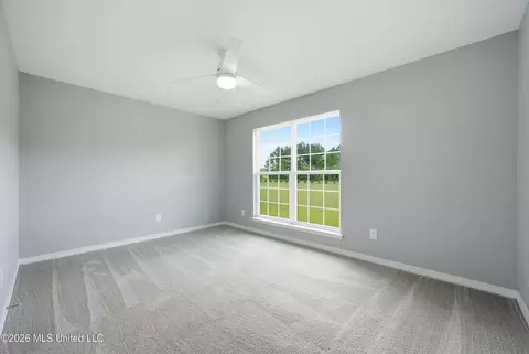 Bedroom - 15450 Constitution Rd, Moss Point, MS 39562 photo 6 of 7