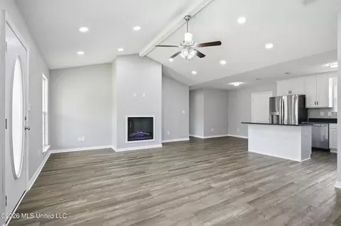 Living - 15450 Constitution Rd, Moss Point, MS 39562 photo 1 of 6