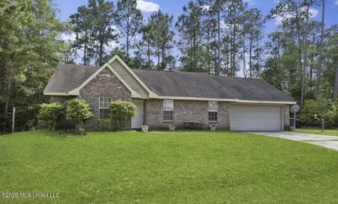 21605 Sandstone Ln, Gulfport, MS 39503