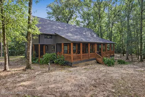 445 Live Oak Dr, Lucedale, MS 39452 photo 3