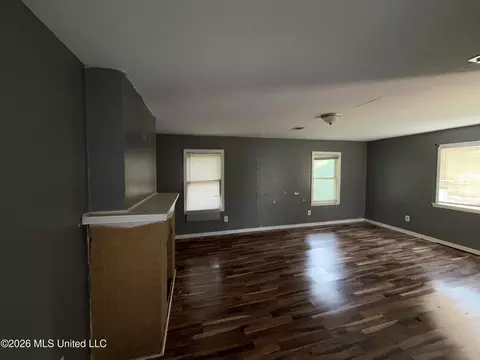 Living - 3511 Hines St, Jackson, MS 39212 photo 3 of 8